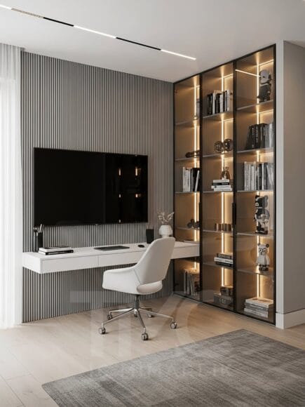 Modern çalışma alanı tasarımı, bronz cam kapaklı vitrin ve LED aydınlatmalı raf sistemi bulunan ahşap panel duvarlı minimalist home office iç mimari tasarım, duvara entegre masa ve dekoratif raf detayları ile modern lüks çalışma köşesi – TMC Mimarlık İstanbul