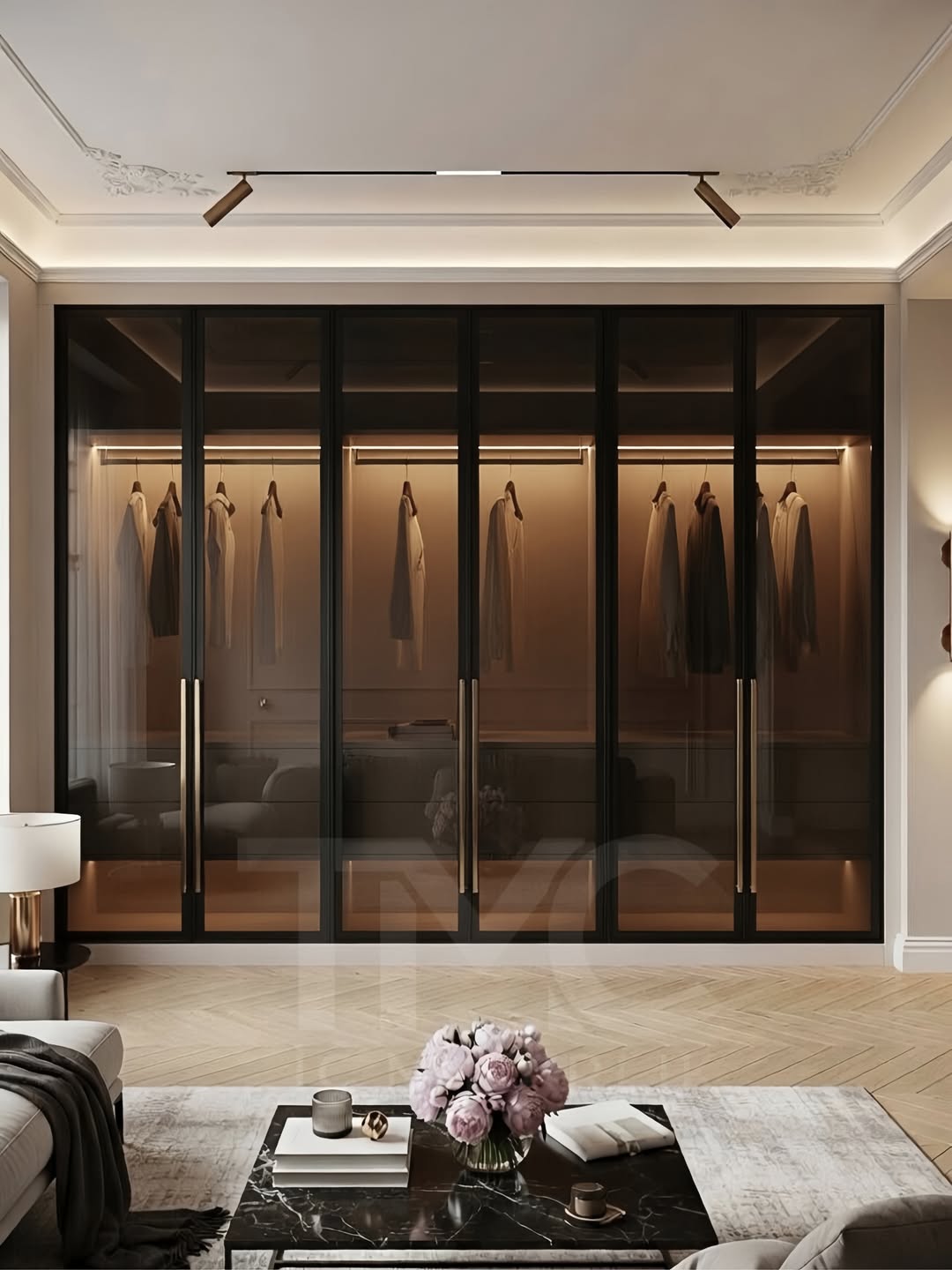 Vizon tonlarında modern klasik giyinme dolabı modeli. Gold kulp detaylı, özel ölçü tasarlanabilen lüks giyinme odası dolabı. Şık, fonksiyonel ve zamansız iç mimari çözüm.