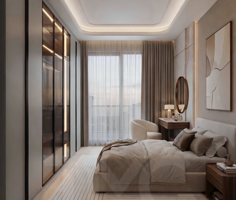 Modern lüks yatak odası tasarımı, Park Residences Cadde projesinde Tunç & Arzu çifti için özel üretim olarak tasarlanan sıcak ceviz detaylı, nervür cam giyinme dolaplı, LED aydınlatmalı modern yatak odası iç mimari projesi. Soft krem tonları, bronz detaylar, doğal mermer yüzeyler ve ölçüye özel depolama çözümleriyle premium yaşam alanı tasarımı. TMC Mimarlık özel tasarım yatak odası uygulaması.