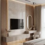 Modern yatak odası içerisinde tasarlanan özel üretim TV ünitesi ve makyaj masası tasarımı. Ahşap duvar panelleri, doğal mermer görünümlü yüzeyler, gizli LED aydınlatmalar, modern ayna detayları ve sıcak nötr tonlarla dekore edilmiş lüks iç mimari yatak odası projesi. Erenköy projesine ait modern TV ünitesi ve makyaj masası uygulaması.